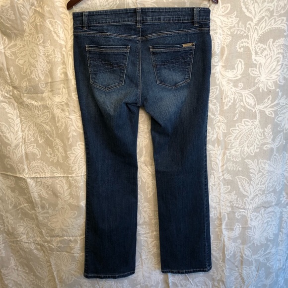 White House Black Market Jeans - Picture 4 of 5